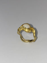Load image into Gallery viewer, IRIS RING — WHITE OPAL