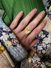 Load image into Gallery viewer, BUTTERFLY RING — DIAMOND