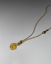 Load image into Gallery viewer, VOLUTE NECKLACE