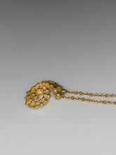 Load image into Gallery viewer, SEAHORSE NECKLACE