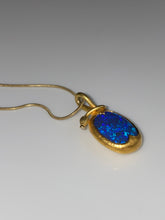 Load image into Gallery viewer, LOVESEED NECKLACE — BLACK OPAL