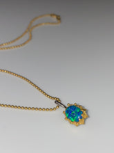 Load image into Gallery viewer, SPIDER NECKLACE — BLACK OPAL