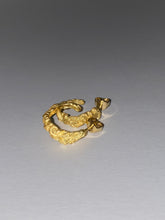 Load image into Gallery viewer, FLORID HOOP EARRINGS