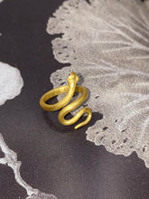 Load image into Gallery viewer, SERPENT RING