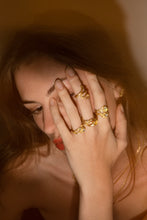 Load image into Gallery viewer, OCEA RING — DIAMONDS