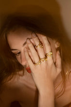 Load image into Gallery viewer, SERPENT RING