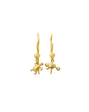 Load image into Gallery viewer, SHELLFISH CHARM EARRINGS