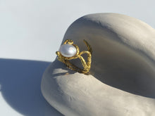 Load image into Gallery viewer, SEAWEED RING — PEARL AND DIAMONDS