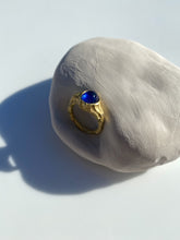 Load image into Gallery viewer, MONT BLEU RING — SAPPHIRE