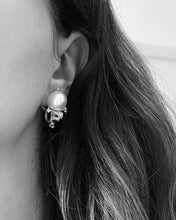 Load image into Gallery viewer, ORCHID EARRINGS — PEARLS