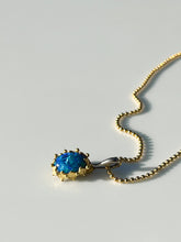 Load image into Gallery viewer, SPIDER NECKLACE — BLACK OPAL