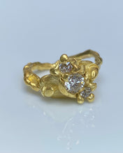 Load image into Gallery viewer, ALOHA RING — DIAMONDS