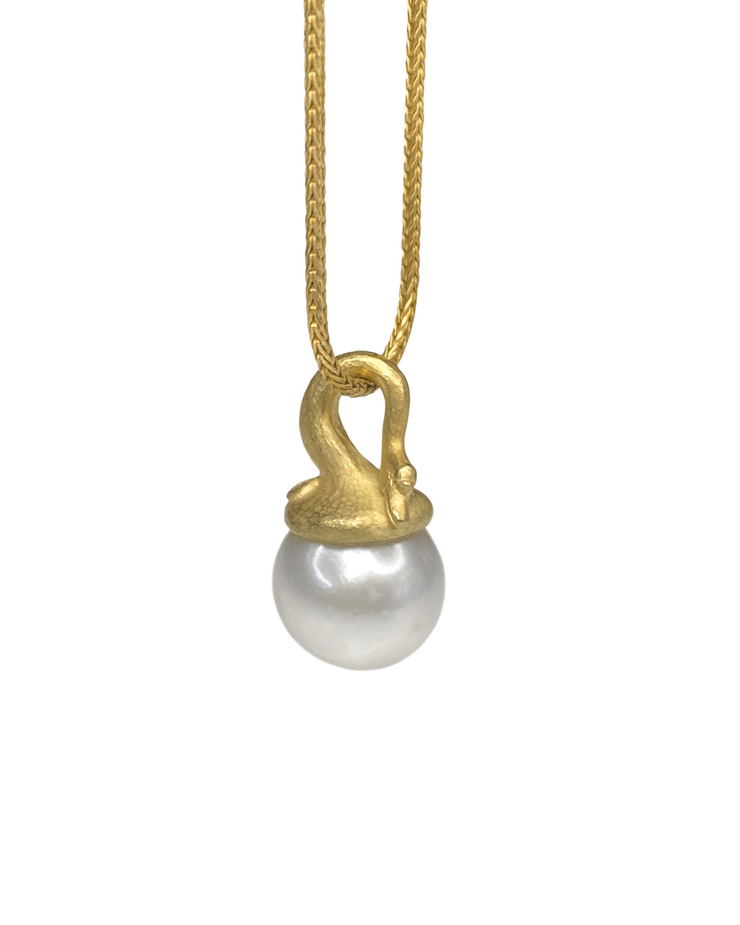 SWAN LAKE NECKLACE — PEARL